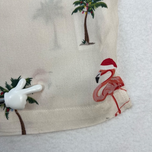 Christmas Holiday Shirt Beach Flamingos Mens MEDIUM Denim & Flower Ricky Singh - Picture 14 of 14
